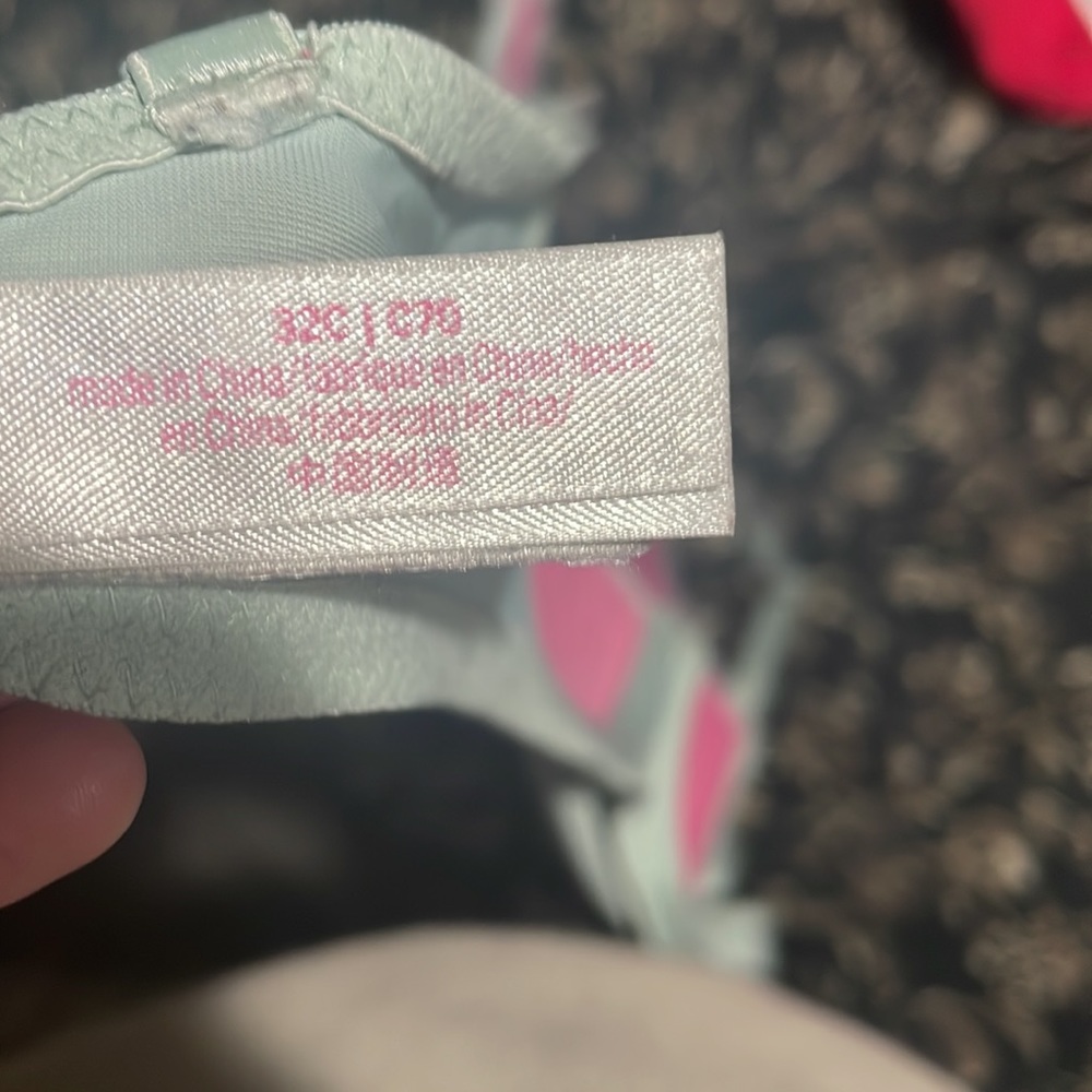 Bra - Picture 2 of 2